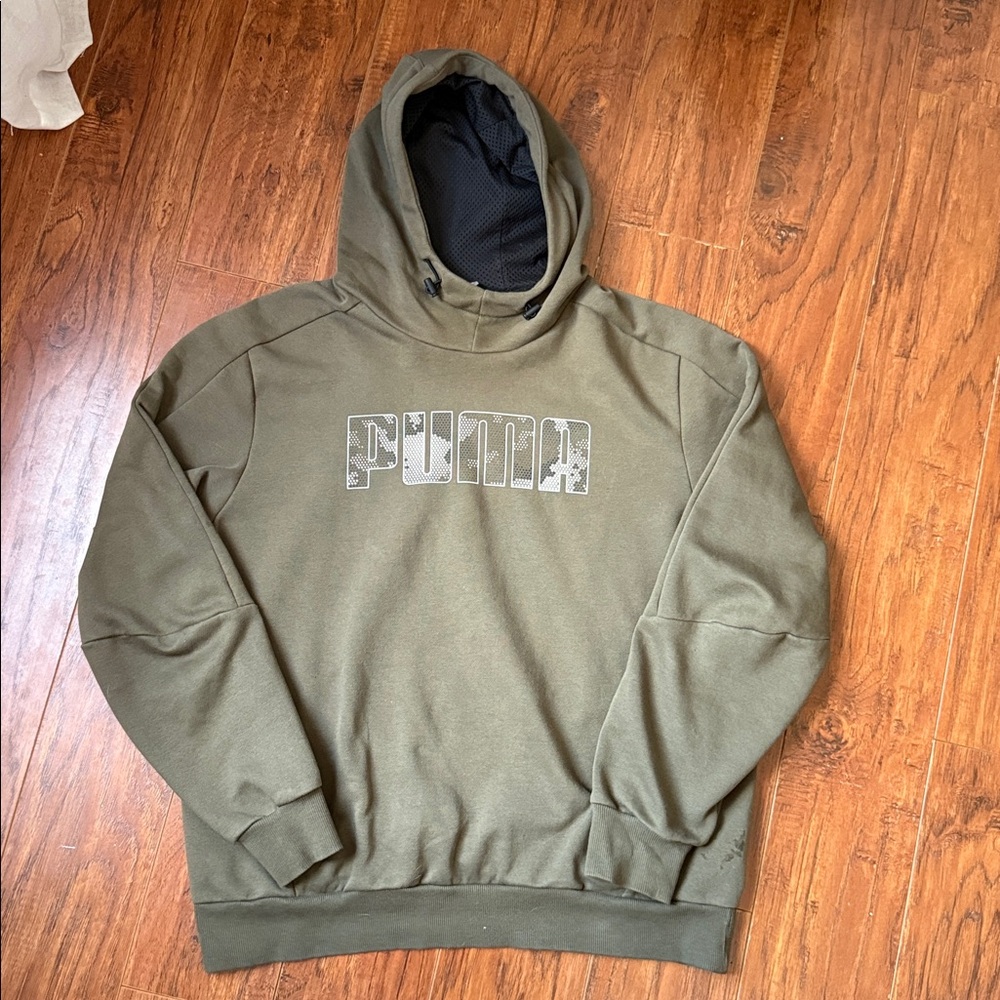 Puma Large Army Green Hoodie Sweatshirt Pullover Spell Out Logo Olive Green